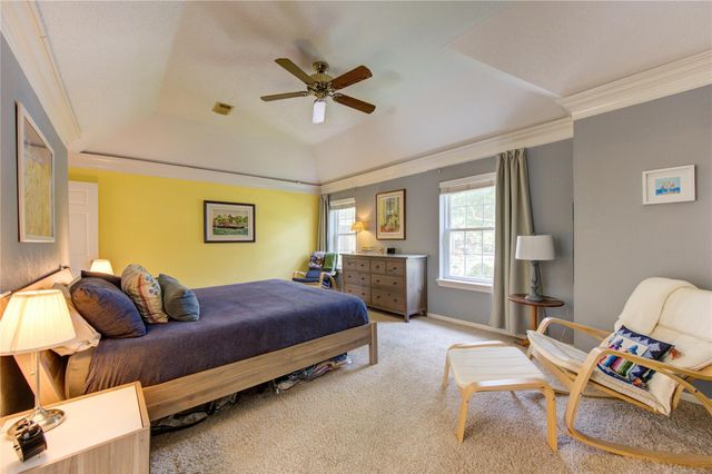 5222 Summer Snow Drive, Houston, TX 77041