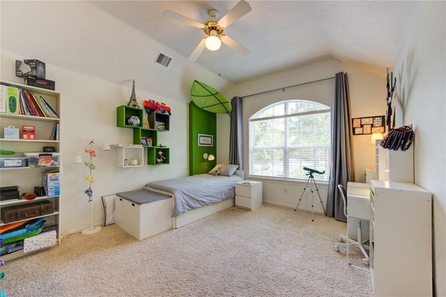 5222 Summer Snow Drive, Houston, TX 77041