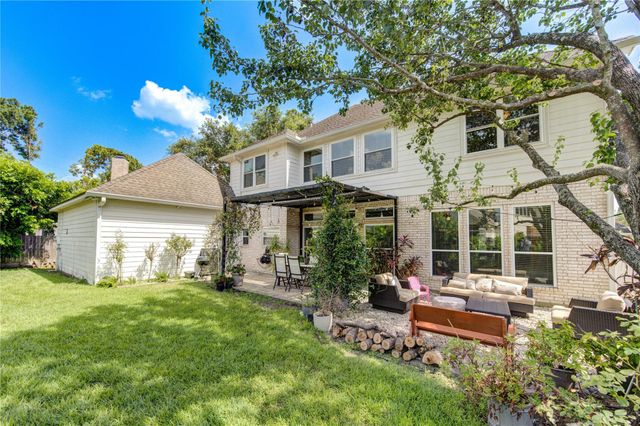 5222 Summer Snow Drive, Houston, TX 77041