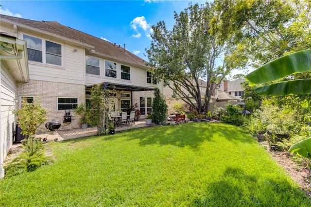 5222 Summer Snow Drive, Houston, TX 77041