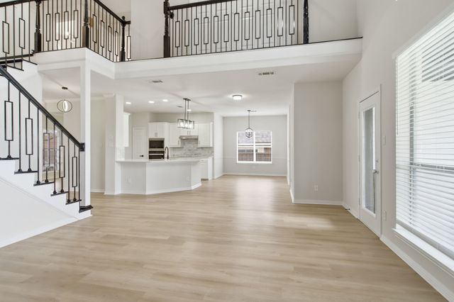 2021 Camelot Drive, Lewisville, TX 75067