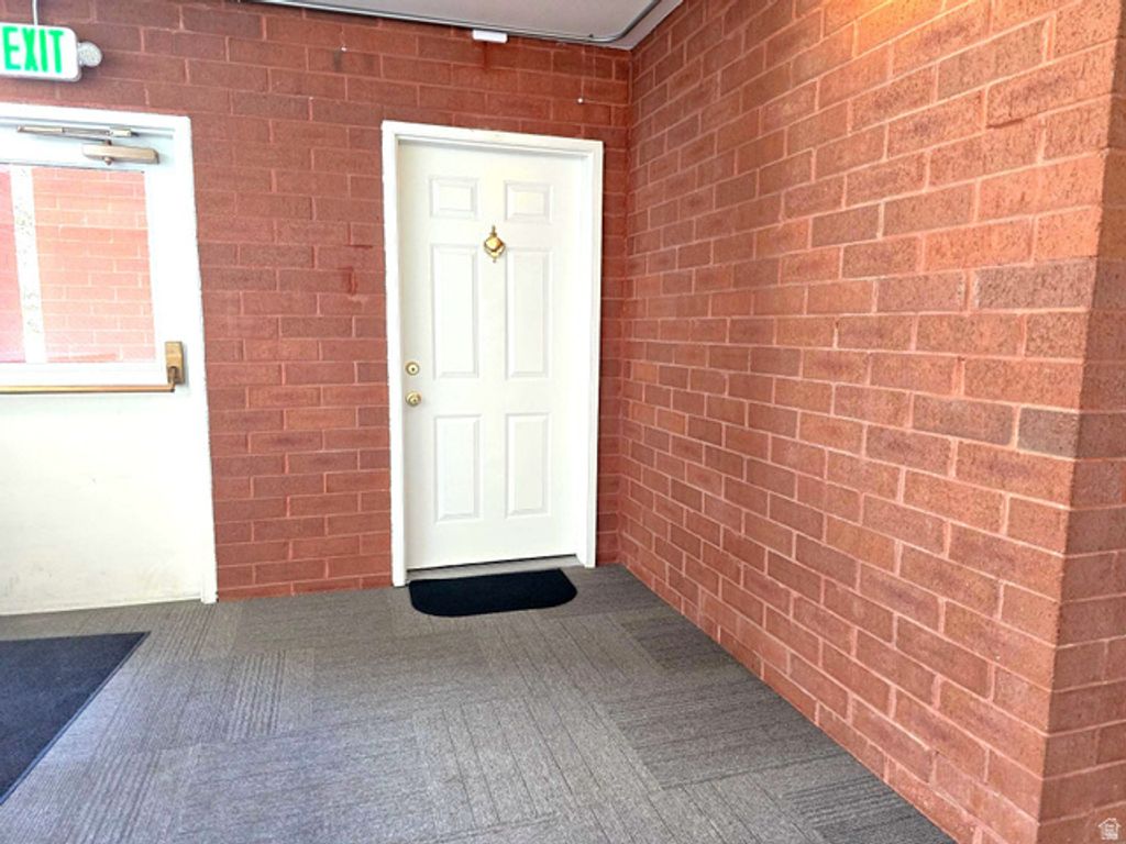 Image 24 of property listing at 850 S DONNER WAY #300, Salt Lake City, UT 84108