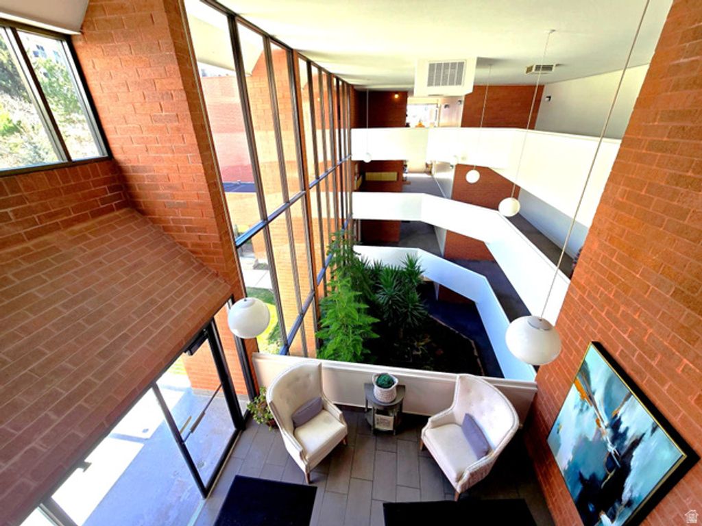 Image 28 of property listing at 850 S DONNER WAY #300, Salt Lake City, UT 84108