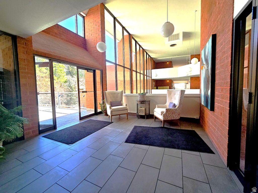 Image 29 of property listing at 850 S DONNER WAY #300, Salt Lake City, UT 84108