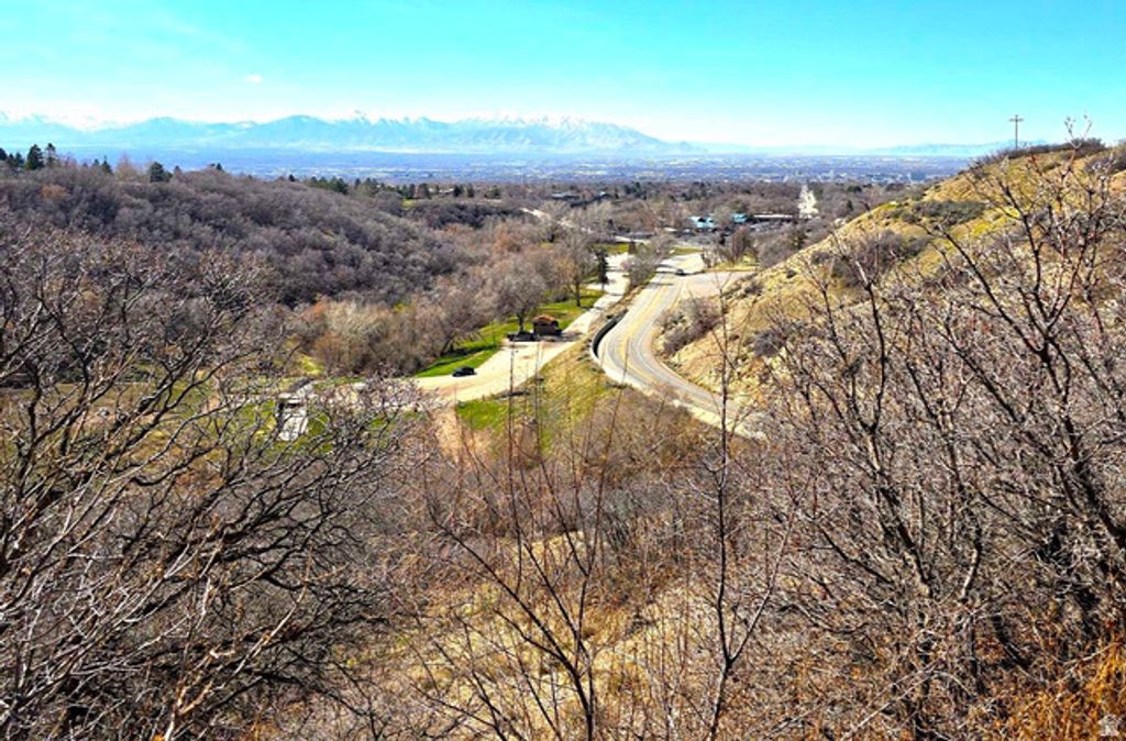 Image 42 of property listing at 850 S DONNER WAY #300, Salt Lake City, UT 84108