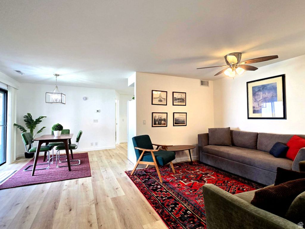 Image 6 of property listing at 850 S DONNER WAY #300, Salt Lake City, UT 84108