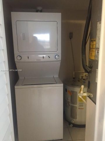 14170 NW 22nd Ave Apt 2, Opa Locka, FL 33054