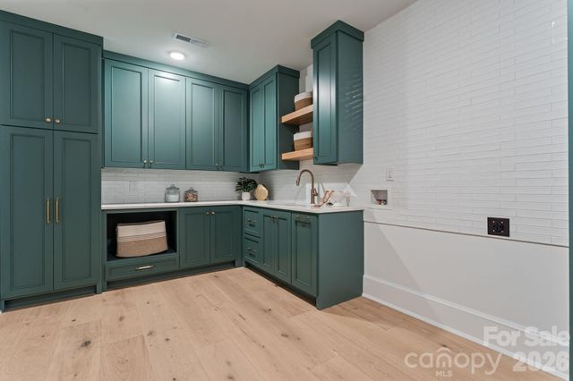 150 Palmer Marsh Place, Mooresville, NC 28117