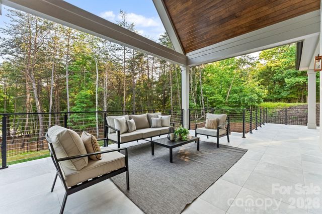 150 Palmer Marsh Place, Mooresville, NC 28117