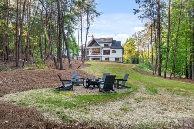 150 Palmer Marsh Place, Mooresville, NC 28117