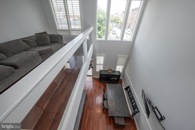 601 POPLAR ST, Philadelphia, PA 19123