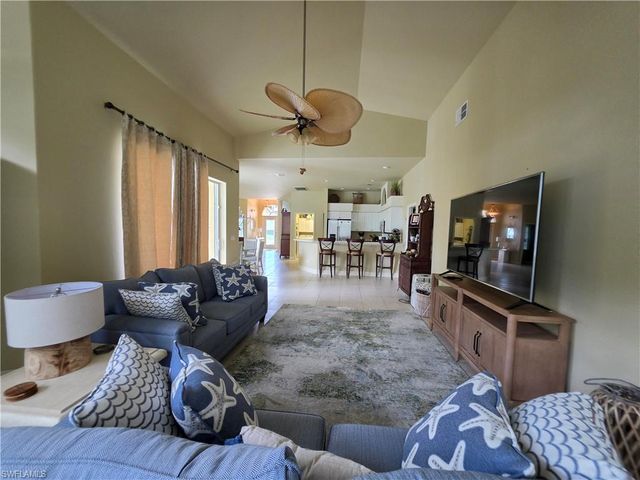 8972 Lely Island CIR, Naples, FL 34113
