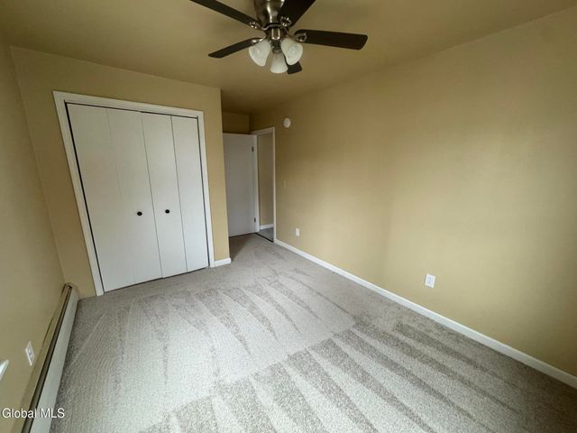 9 Fon Clair Street, Johnstown, NY 12095