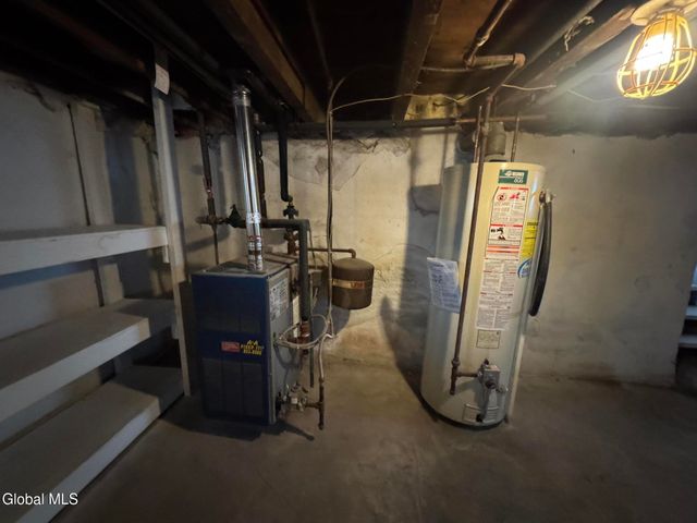 9 Fon Clair Street, Johnstown, NY 12095