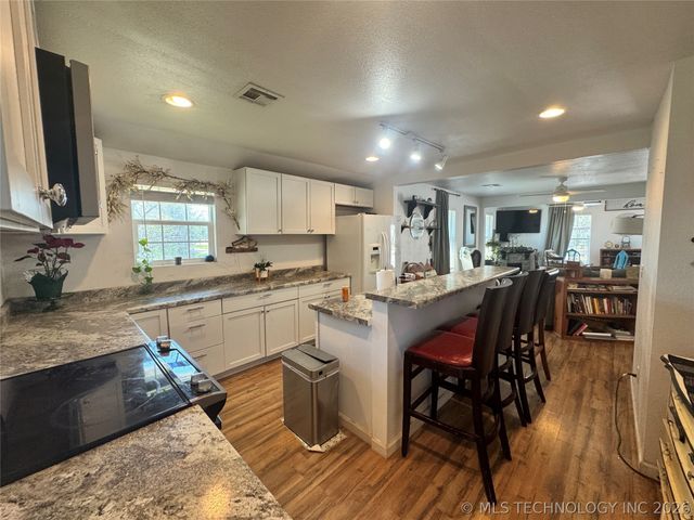 1076 6th Street, Wilson, OK 73463