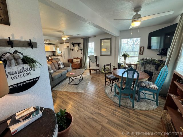 1076 6th Street, Wilson, OK 73463