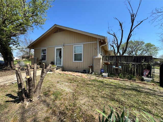 1076 6th Street, Wilson, OK 73463
