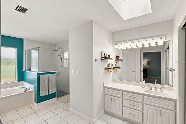 5718 NE 61ST AVENUE ROAD, Silver Springs, FL 34488