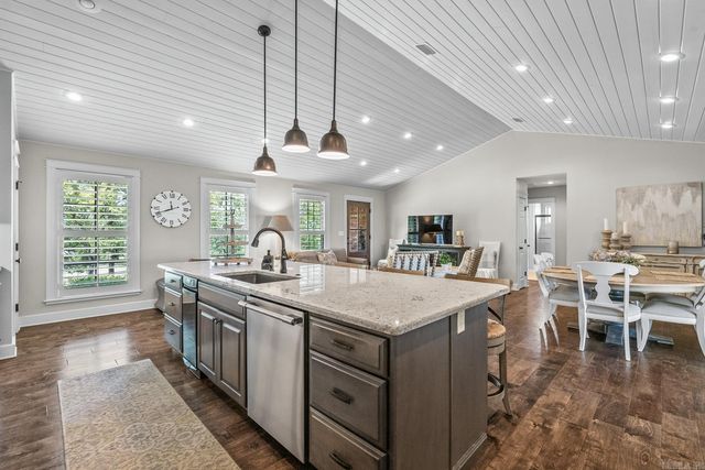 110 Connie Street, Bigelow, AR 72016