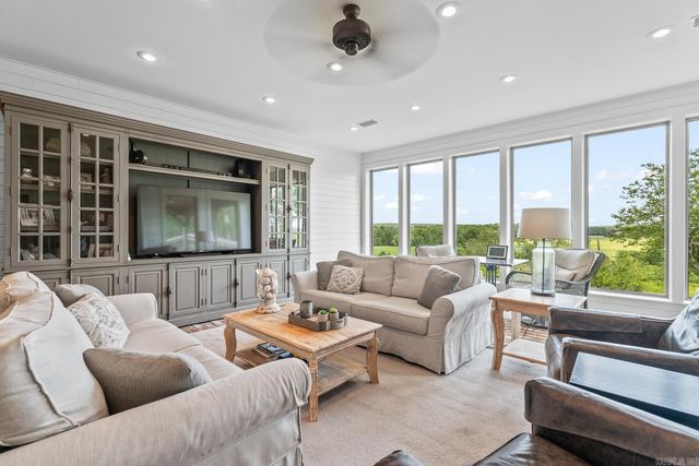 110 Connie Street, Bigelow, AR 72016