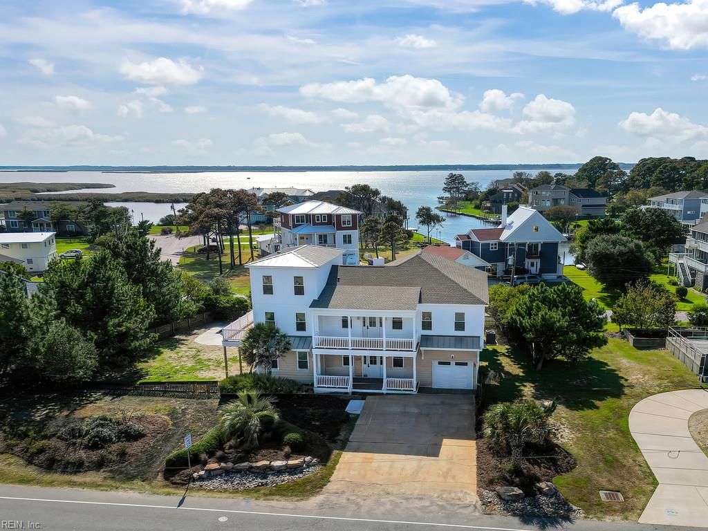 3229 Sandpiper RD, Virginia Beach, VA 23456