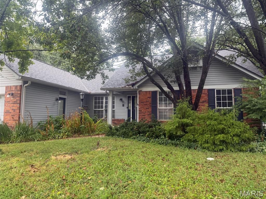 1405 Windrider Court, Fenton, MO 63026