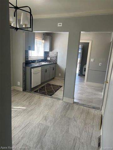 3158 Hickory Street, Inkster, MI 48141