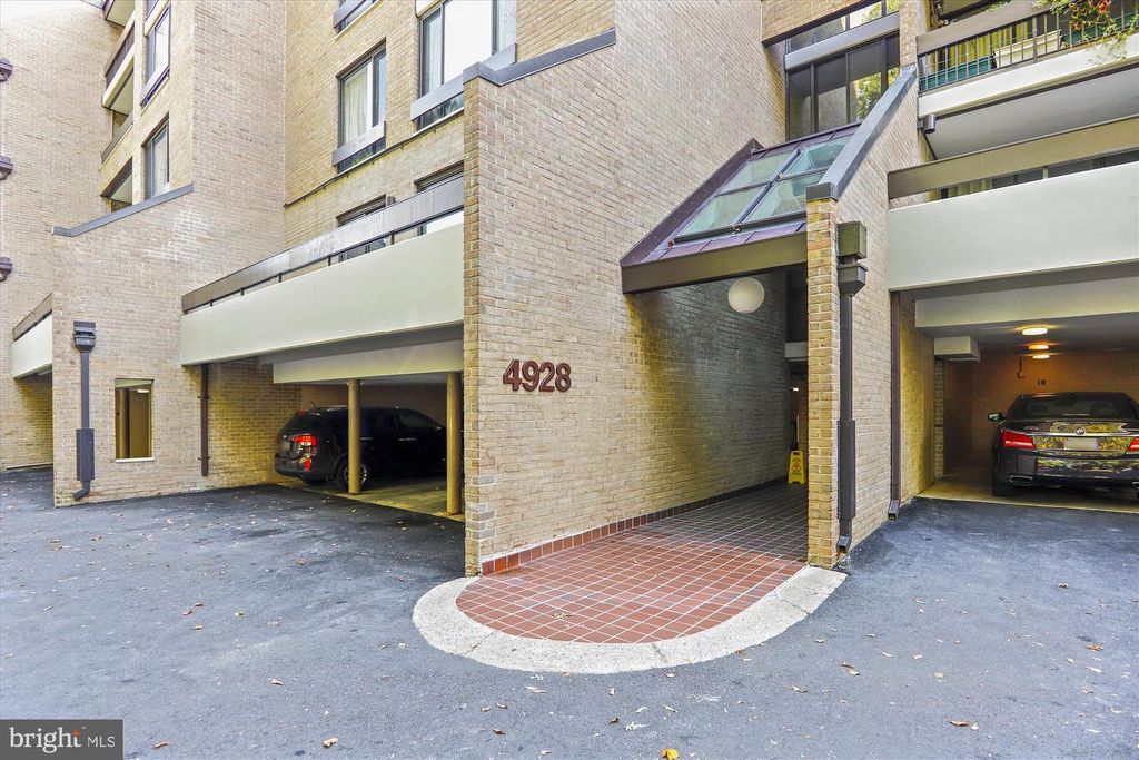 4928 SENTINEL DR #1-405, Bethesda, MD 20816