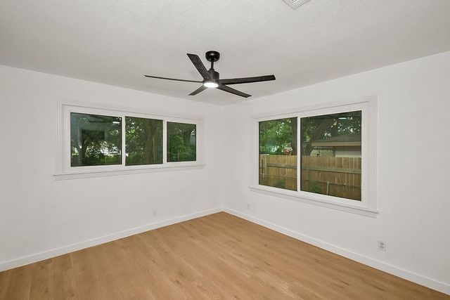 2508 N Houston Drive, La Marque, TX 77568