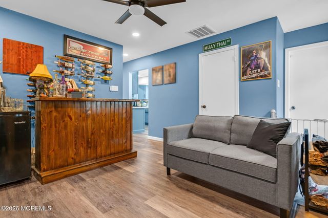 815 France Court, Toms River, NJ 08753
