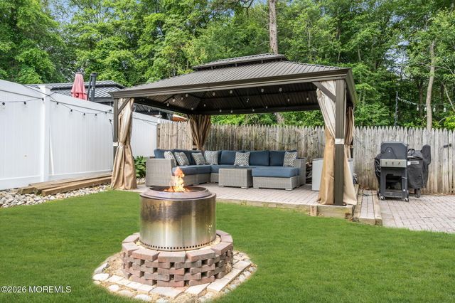 815 France Court, Toms River, NJ 08753
