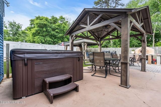 815 France Court, Toms River, NJ 08753
