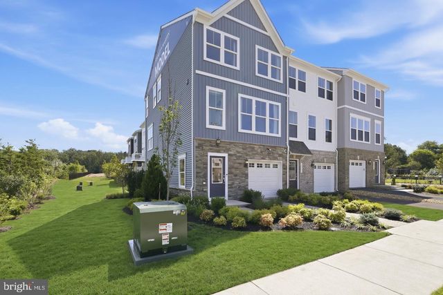 10799 PENNYWELL GARDEN RD, Manassas, VA 20112