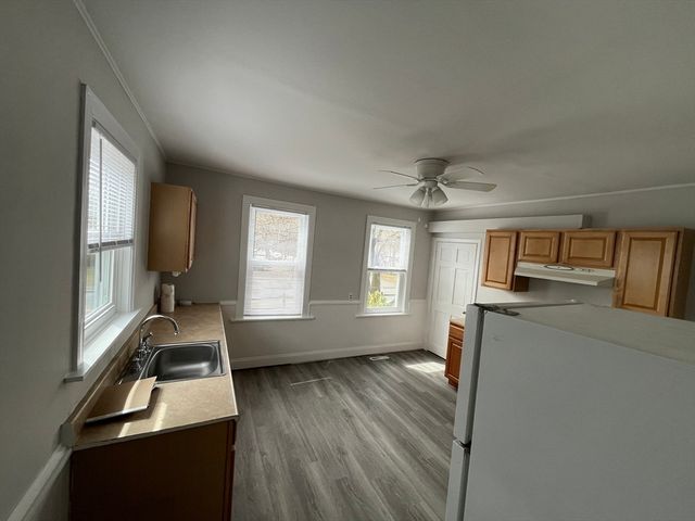 318 Elm 1, North Attleboro, MA 02760