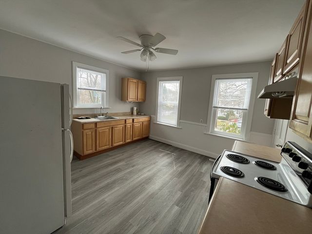 318 Elm 1, North Attleboro, MA 02760
