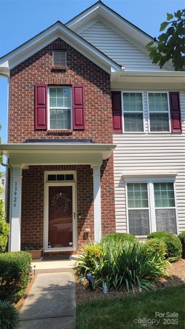 13926 Cypress Woods Drive, Huntersville, NC 28078