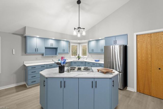 5731 Kings Ridge RD, Gloucester, VA 23061