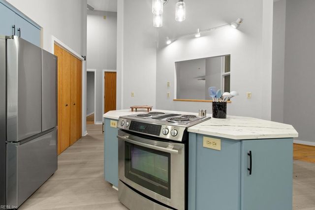 5731 Kings Ridge RD, Gloucester, VA 23061