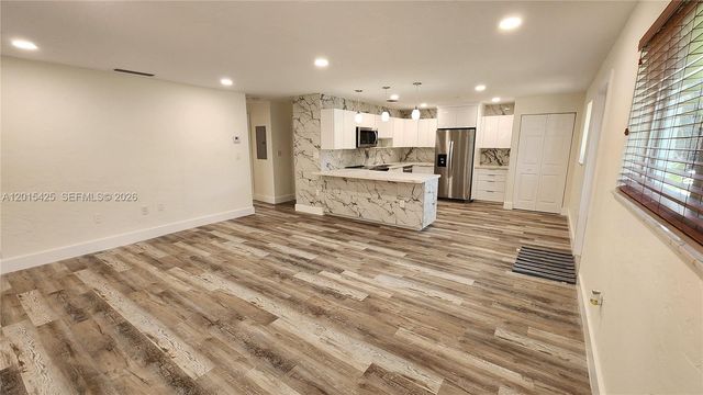 16575 Old Cutler Rd 16575, Palmetto Bay, FL 33157