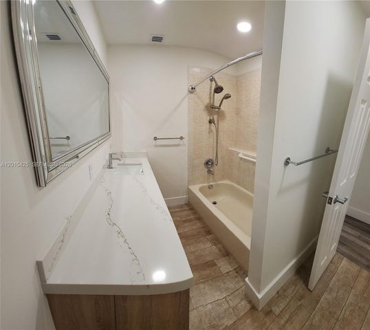 16575 Old Cutler Rd 16575, Palmetto Bay, FL 33157
