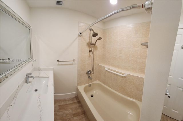 16575 Old Cutler Rd 16575, Palmetto Bay, FL 33157
