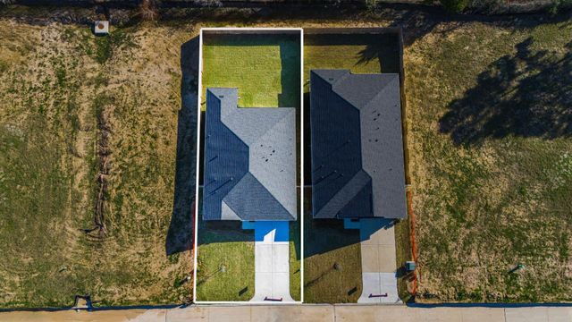 19753 Flag View Drive, Montgomery, TX 77316
