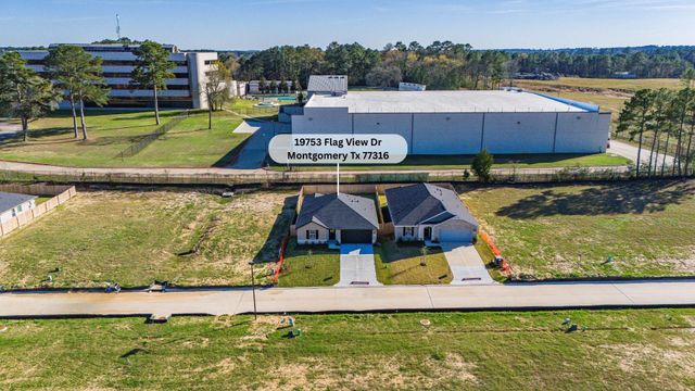 19753 Flag View Drive, Montgomery, TX 77316