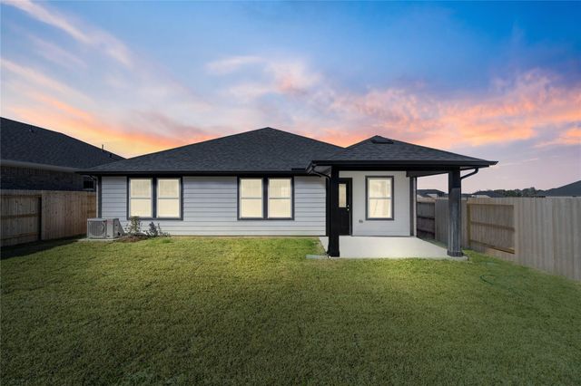19753 Flag View Drive, Montgomery, TX 77316