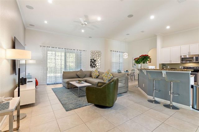 4067 OAKTREE DRIVE, Davenport, FL 33837