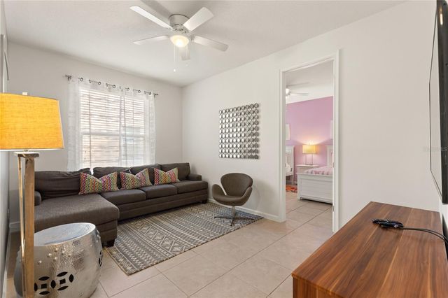 4067 OAKTREE DRIVE, Davenport, FL 33837