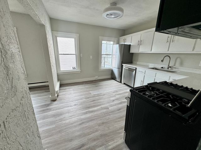 186 Marion 3, Boston, MA 02128
