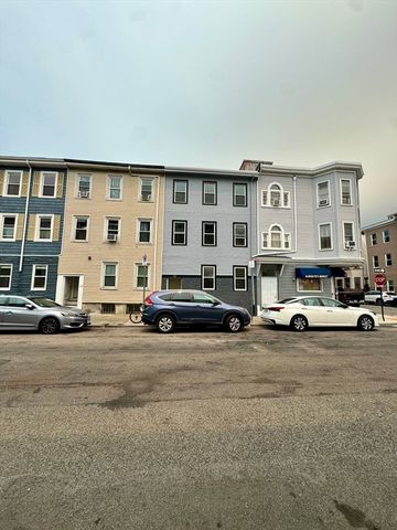 186 Marion 3, Boston, MA 02128