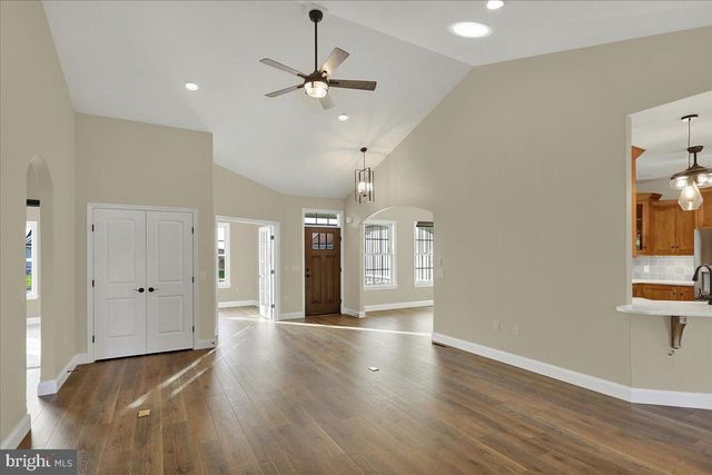 04 STARLIGHT LANE, Lebanon, PA 17046