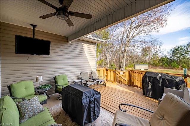 251 Devotion Farm Way, Thurmond, NC 28683